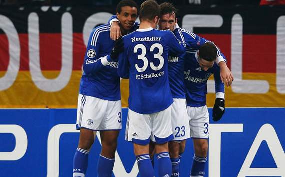 FC Schalke 04 v Olympiacos FC - UEFA Champions League, Christian Fuchs