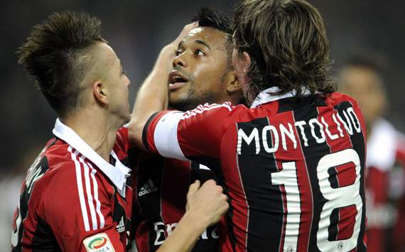 Milan celebrating vs Juventus