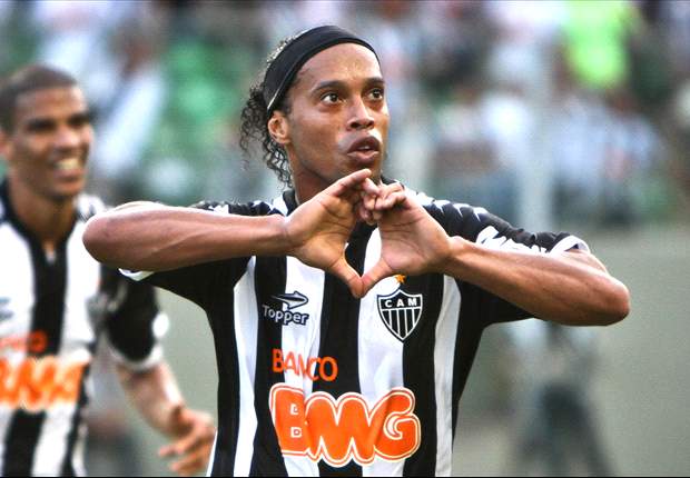 BRE - Ronaldinho un an de plus