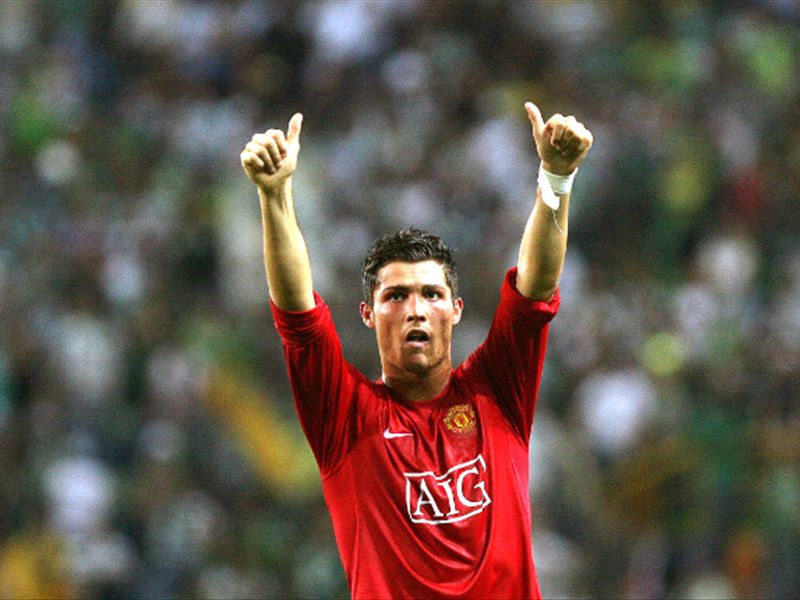Ronaldo, Overmars & Pizarro – UEFA Champions League’s greatest ever goals, presented by Nissan