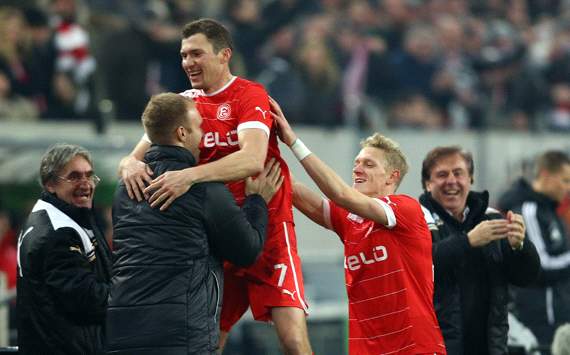 Fortuna Düsseldorf v Eintracht Frankfurt: Oliver Fink & Johannes van den Bergh