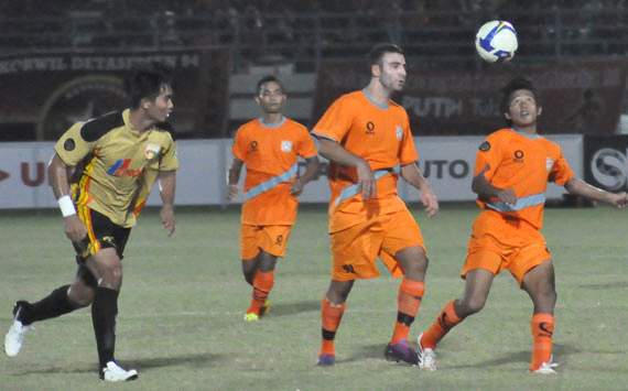 Persisam Vs Mitra Kukar - IIC 2012
