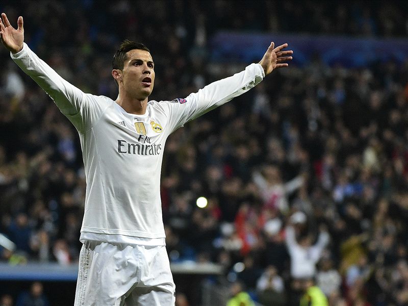 Ronaldo breaks Champions League record with 10th group-stage goal