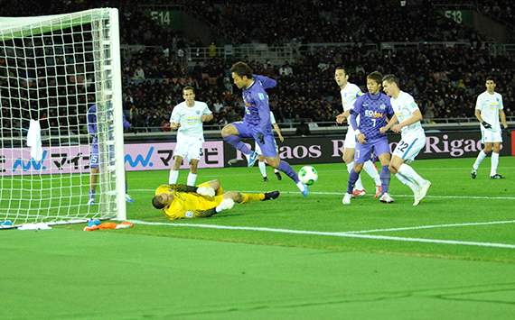 Sanfrecce Hiroshima v Auckland City (CWC)
