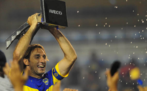 Rolando Schiavi, en diez postales