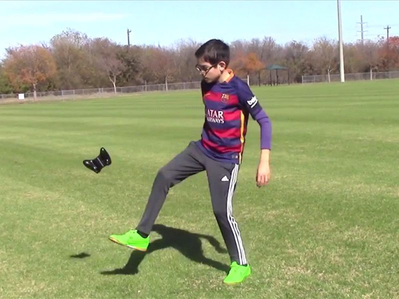This 11-year-old is better at keepy-uppies than you