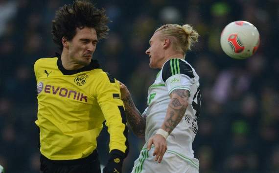 Germany, Bundesliga, Borussia Dortmund vs. VfL wolfsburg, Mats Hummels, Simon Kjaer