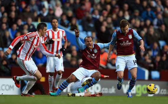 EPL - Aston Villa v Stoke City, Brett Holman, Gabriel Agbonlaho and Geoff Cameronr