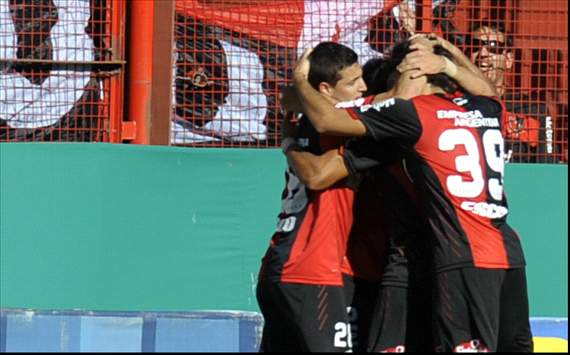Argentinos - Newell's; Torneo Inicial 2012