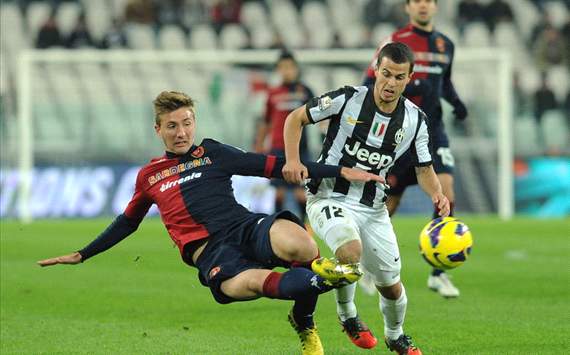 Dario Del Fabro (C), Sebastian Giovinco (J) - Juventus-Cagliari - Italy Cup