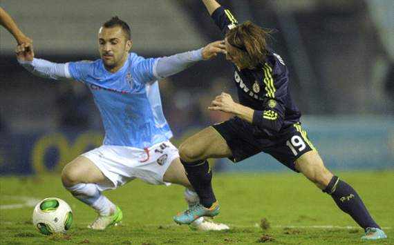 Cristian Bustos, Luka Modrik - Celta de Vigo vs Real Madrid