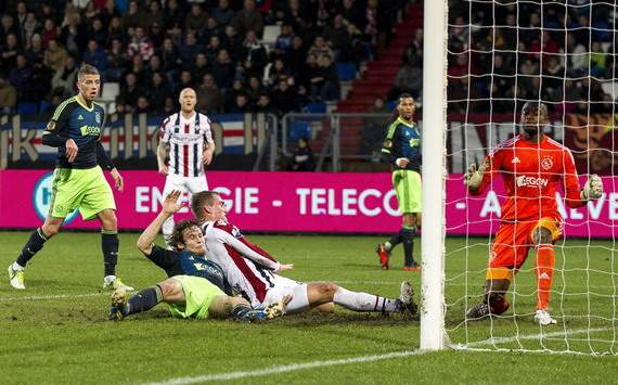Willem II - Ajax, Goal Aurelien Joachim