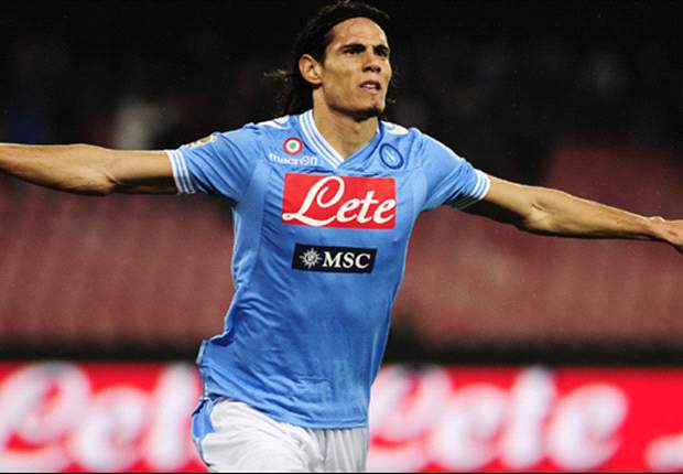 Transferts - Naples ferme sur Cavani