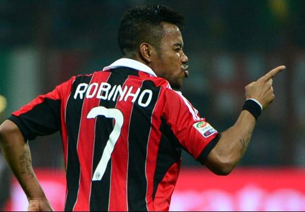 Transferts - Robinho reste à Milan