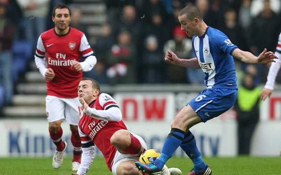 EPL, Wigan Athletic v Arsenal, David Jones, Jack Wilshere