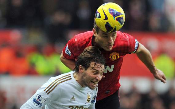 Nemanja Vidic ,Miguel Michu