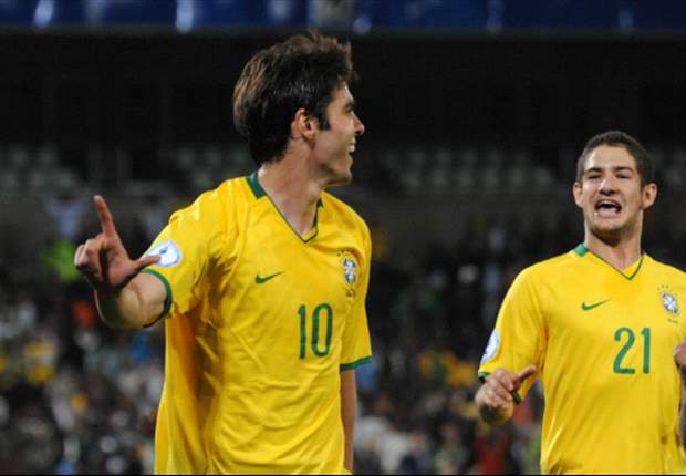 Kaka And Ronaldinho