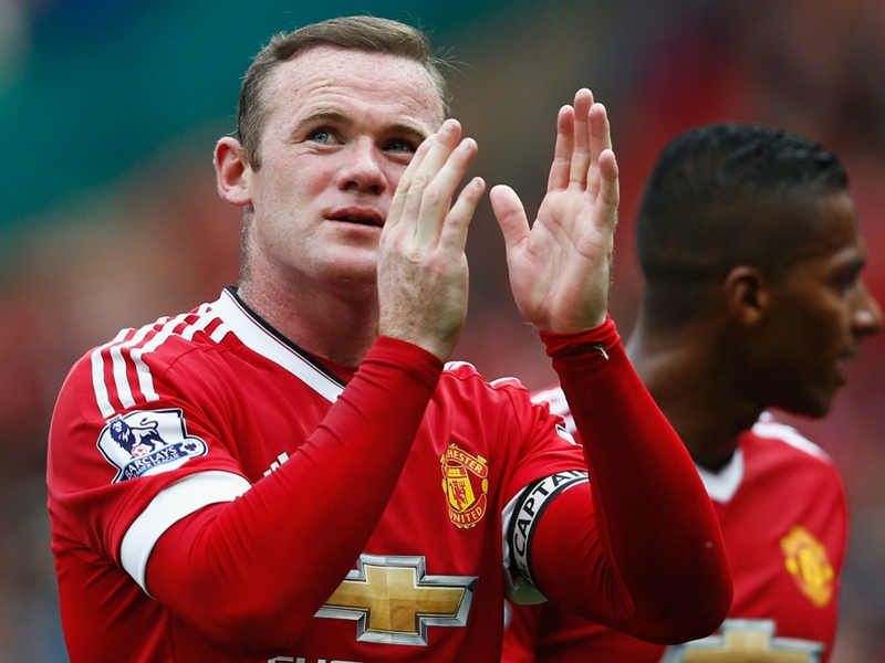 Rooney makes 500th Man Utd appearance