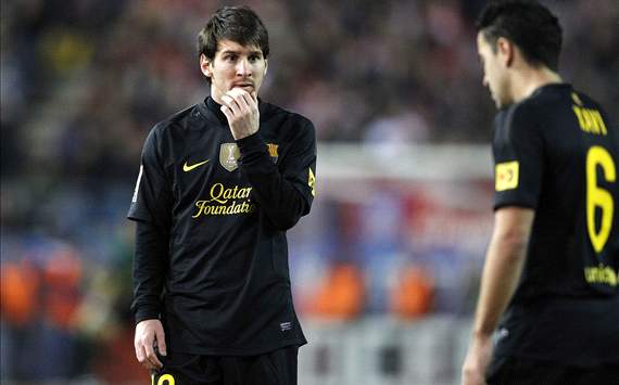 atletico madrid vs barcelona , messi , xavi