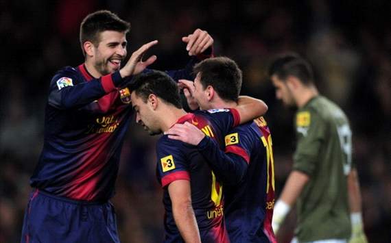 Gerard Pique, Lionel Messi, Xavi Hernandez - Barcelona - Espanyol