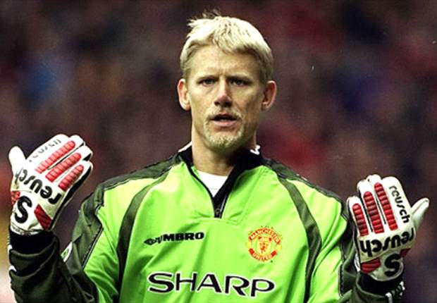Peter Schmeichel: Louis Van Gaal Bagus Untuk Manchester United