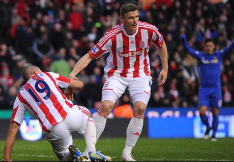 Hughes hopeful over Huth return