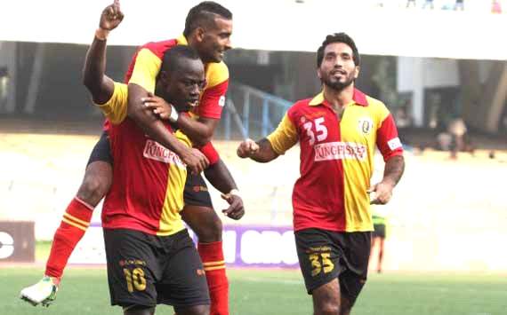 Edeh Chidi celebrates with Harmanjot Khabra and Ishfaq Ahmed, East Bengal vs Mumbai FC, I-League
