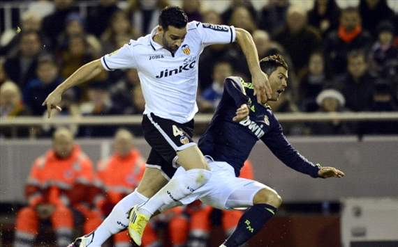 Adil Ramil, Cristiano Ronaldo - Valencia v Real Madrid