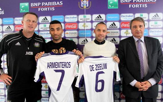 Samuel Armenteros en Demy de Zeeuw gepresenteerd bij Anderlecht