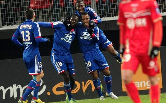 Ligue 1 : Alexandre Lacazette & Bafetimbi Gomis (Valenciennes vs Olympique Lyonnais)