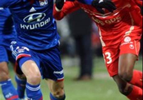 Mercato, le Benfica suit Nguette