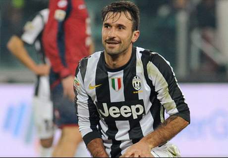 Vucinic confirms move to UAE