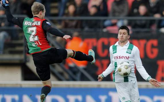 NEC - FC Groningen, Nathaniel Will vs. Andraz Kirm