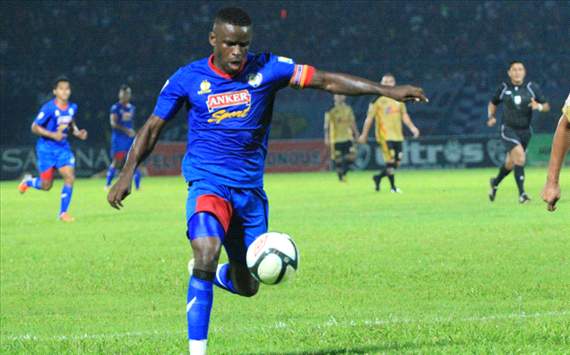 Greg Nwokolo - Arema ISL (GOAL.com/Abi Yazid)