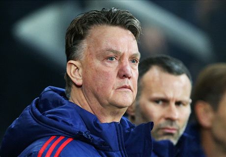 OFFICIAL: Man Utd midfielder joins PNE