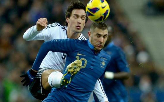 International Friendly : Karim Benzema vs Mats Hummels (France vs Germany)