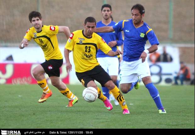 نفت آبادان 1-0 سپاهان؛ خداحافظی زردها با جام حذفی