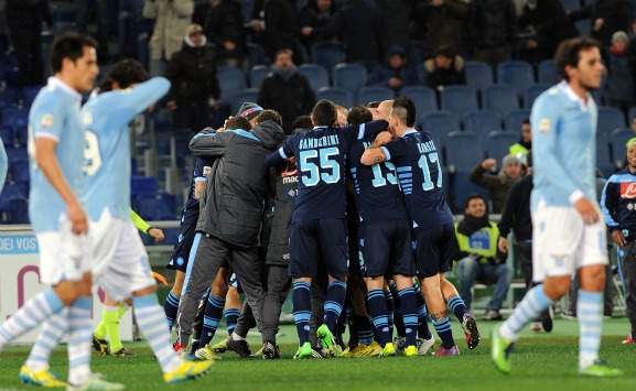 Napoli celebrating (Serie A)