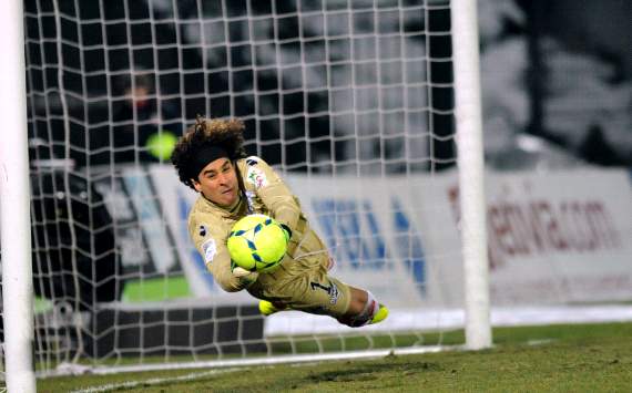 Guillermo Ochoa, Ajaccio