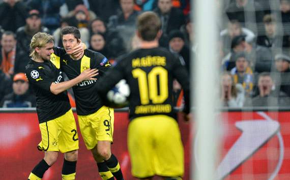 Shakhtar Donetsk v Borussia Dortmund: Marcel Schmelzer & Robert Lewandowski