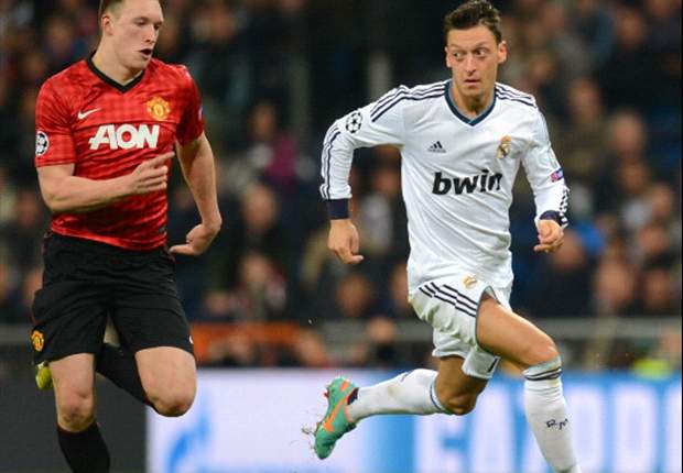 Question of the Day: Who should replace the injured Phil Jones in the Manchester United side to face Real Madrid?