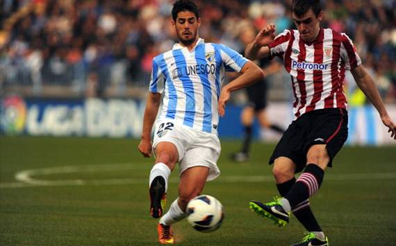 Isco, Jon Aurtenetxe - Málaga v Athletic Bilbao