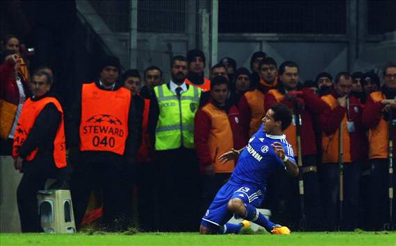 Jermaine Jones, Schalke 04