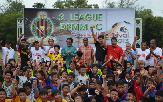 S.League Brunei DPMM Football Festival 2013