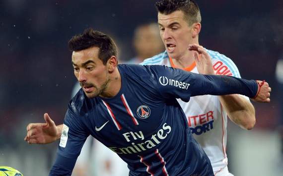 Ligue 1 : Ezequiel Lavezzi vs Joey Barton (Paris SG vs Olympique de Marseille)