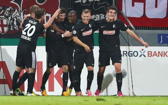 Freiburg jubelt in Mainz