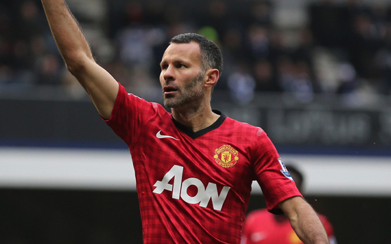 Giggs, Maldini & football's illustrious 1000 club