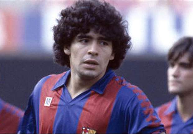 Ligue 1, MHSC - Nicollin : "Maradona ? J'ai tous ses maillots"