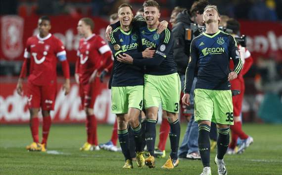 Niklas Moisander & Toby Alderweireld, FC Twente - Ajax