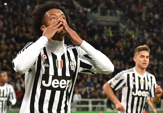Juventus break club record with Genoa victory